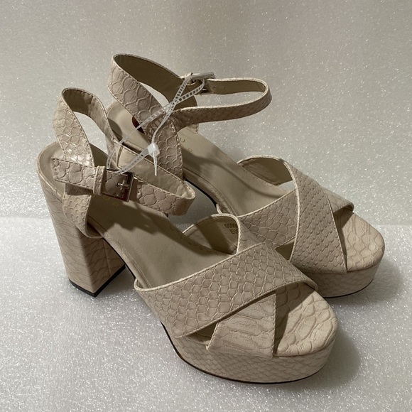 Shu Shop size 8 - Picture 2 of 6